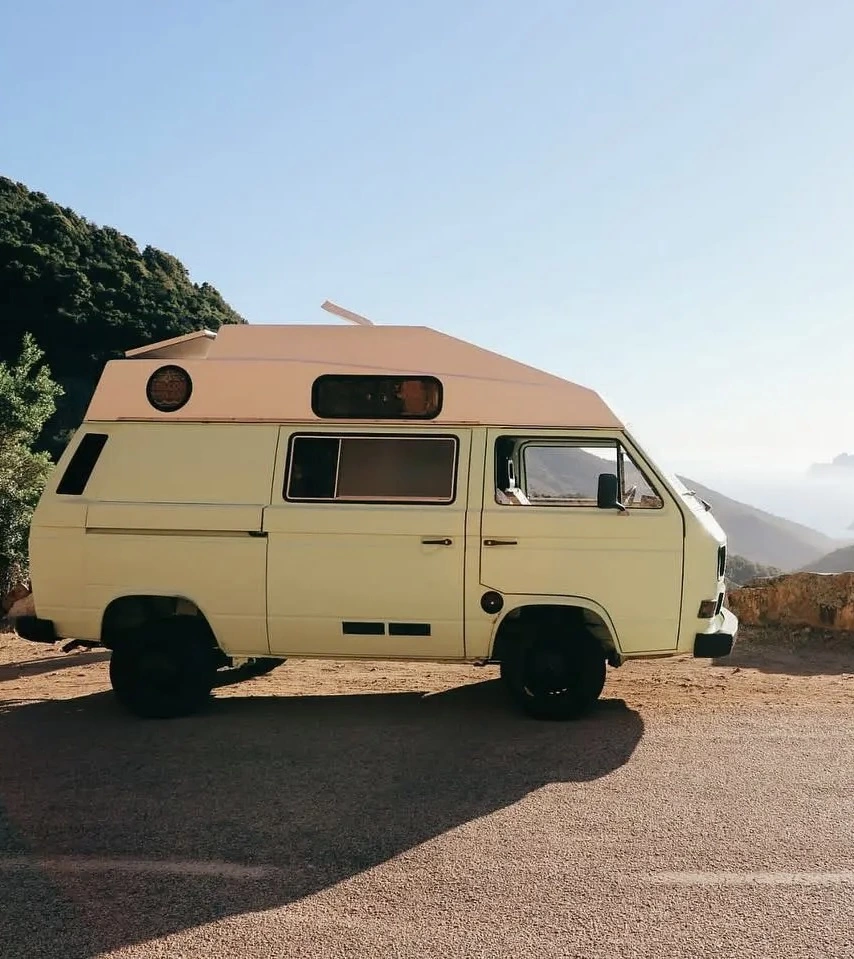 Van Gloups - Location de vans aménagés en Corse - I PICCULI COMBI